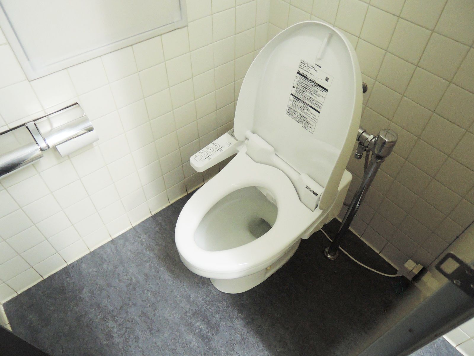 トイレ個室
