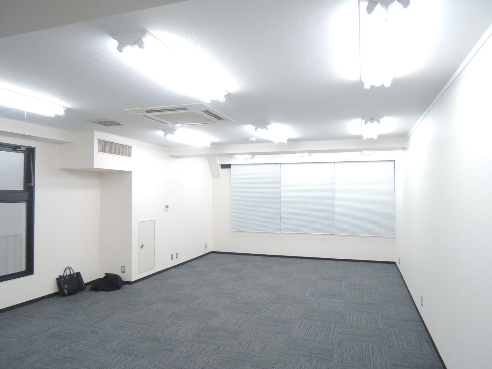 オフィス室内参考画像（9階）