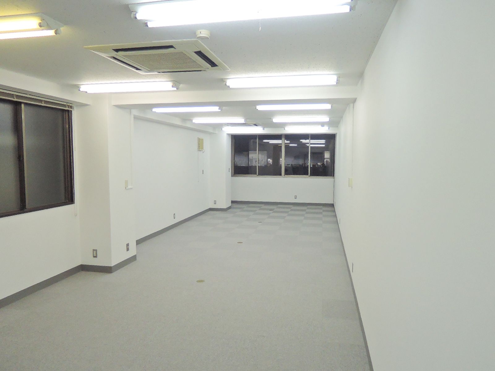 オフィス室内参考画像（901号室）
