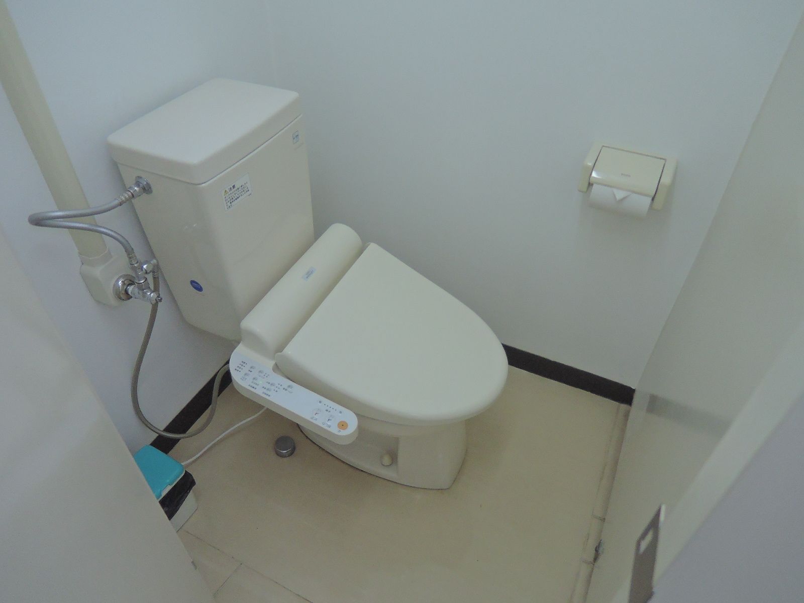 男女別トイレ個室