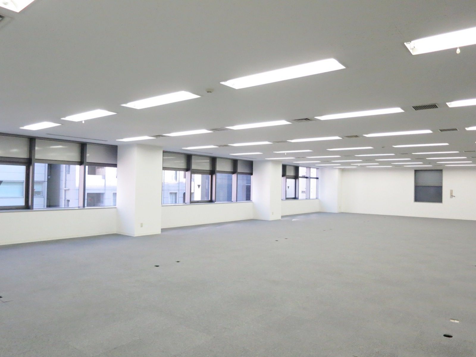 オフィス室内参考画像（4階）