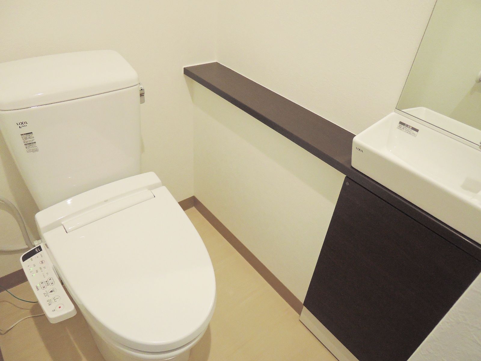 トイレ個室