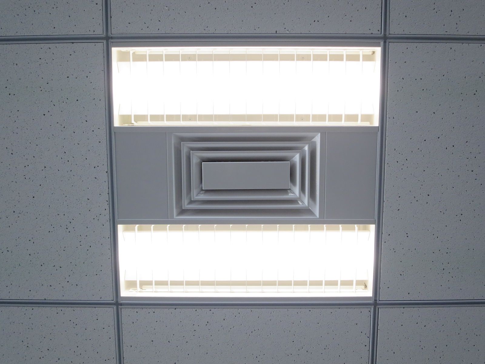 空調