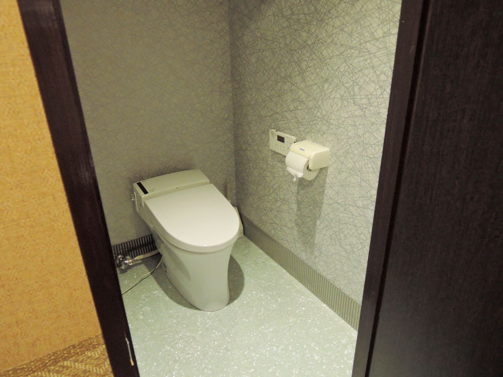 トイレ個室