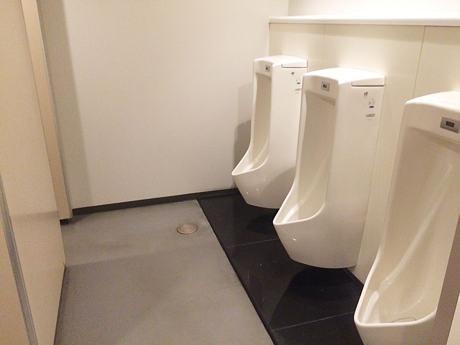 男性用お手洗い