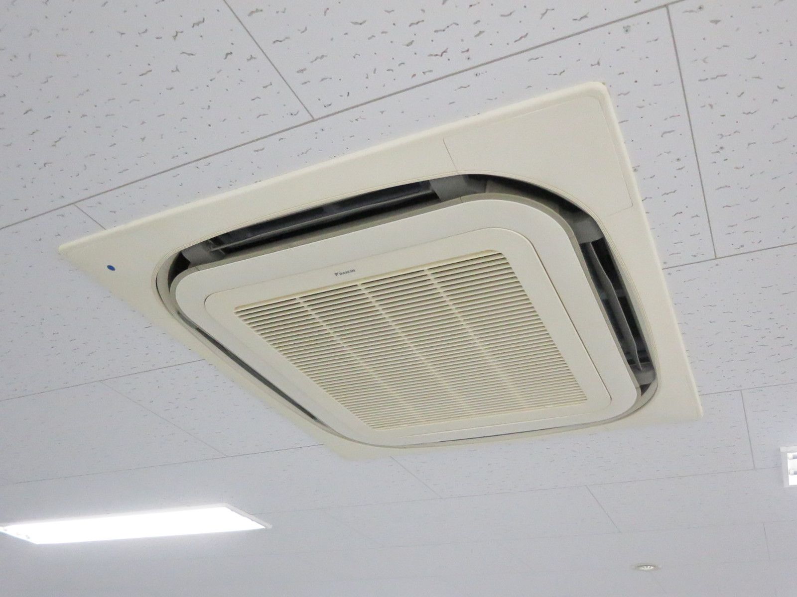 空調