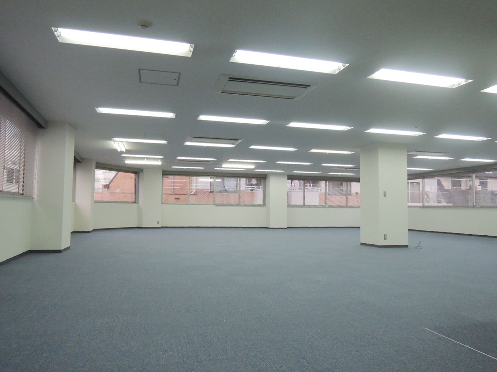 オフィス室内参考画像（5階）