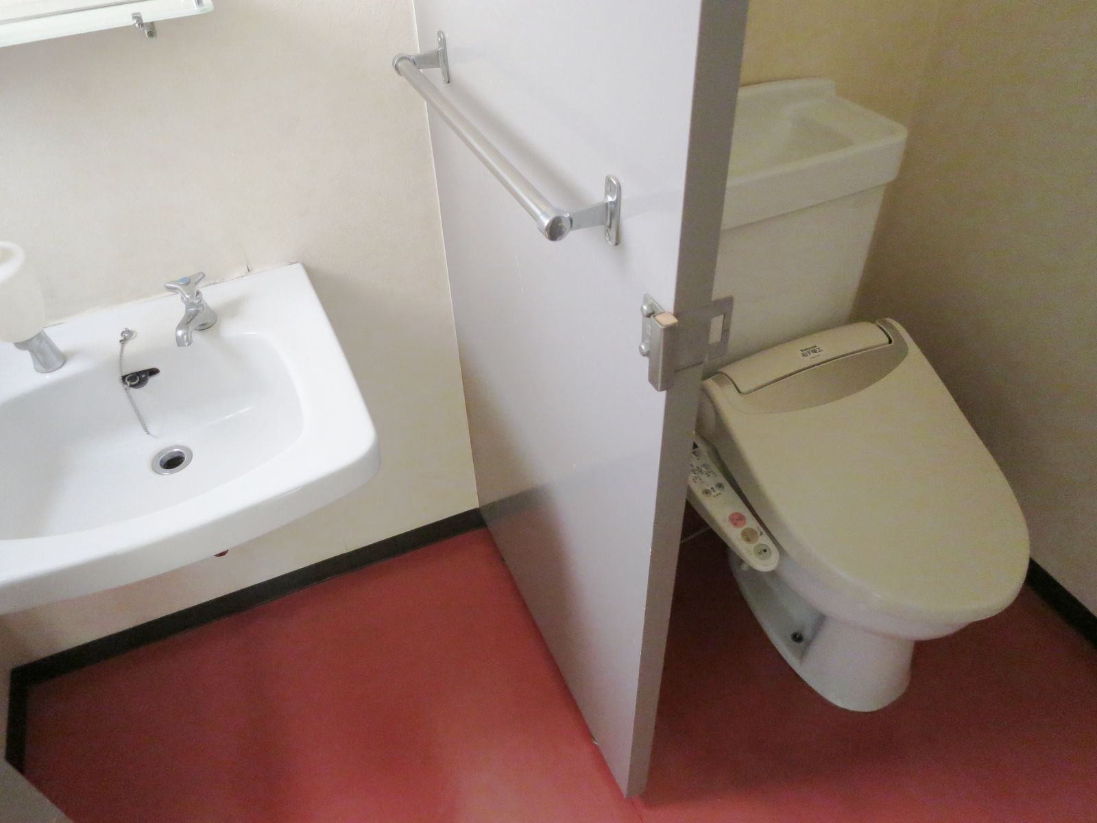 トイレ個室