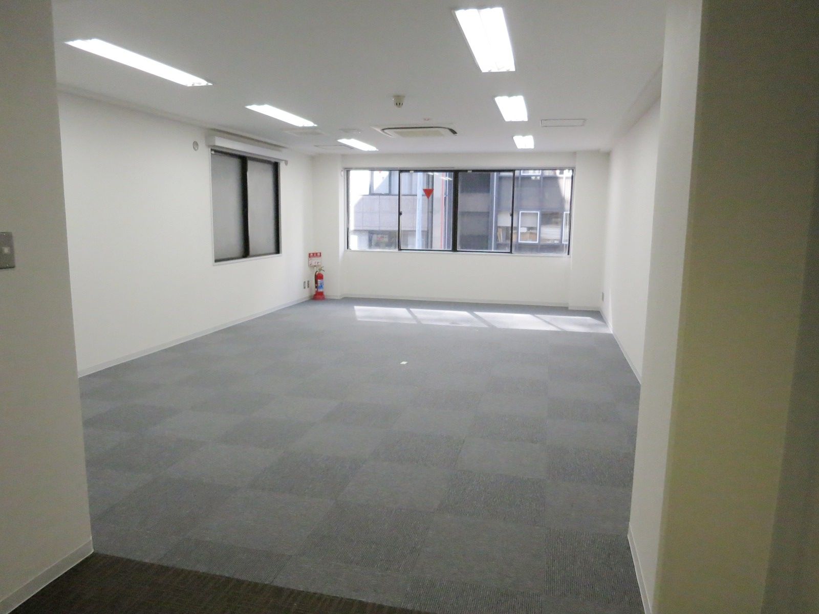 オフィス室内参考画像（4階）