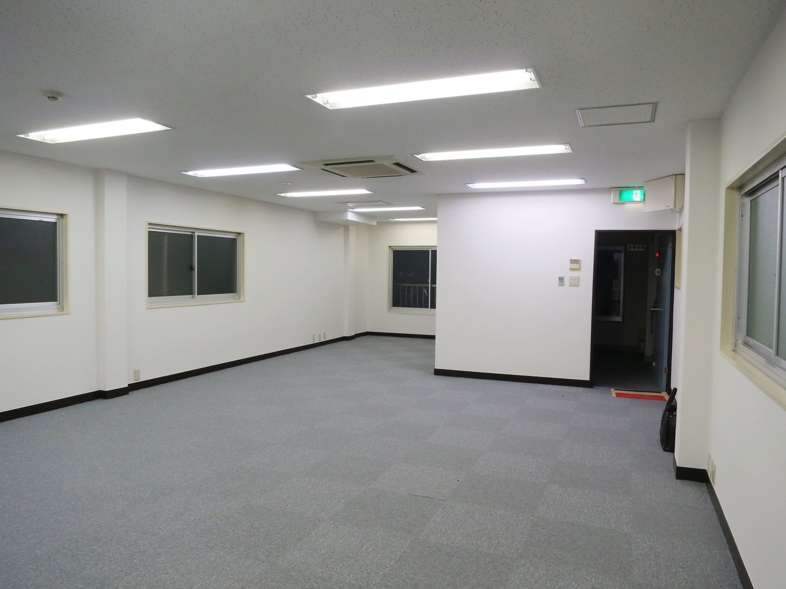 オフィス室内参考画像（3階）