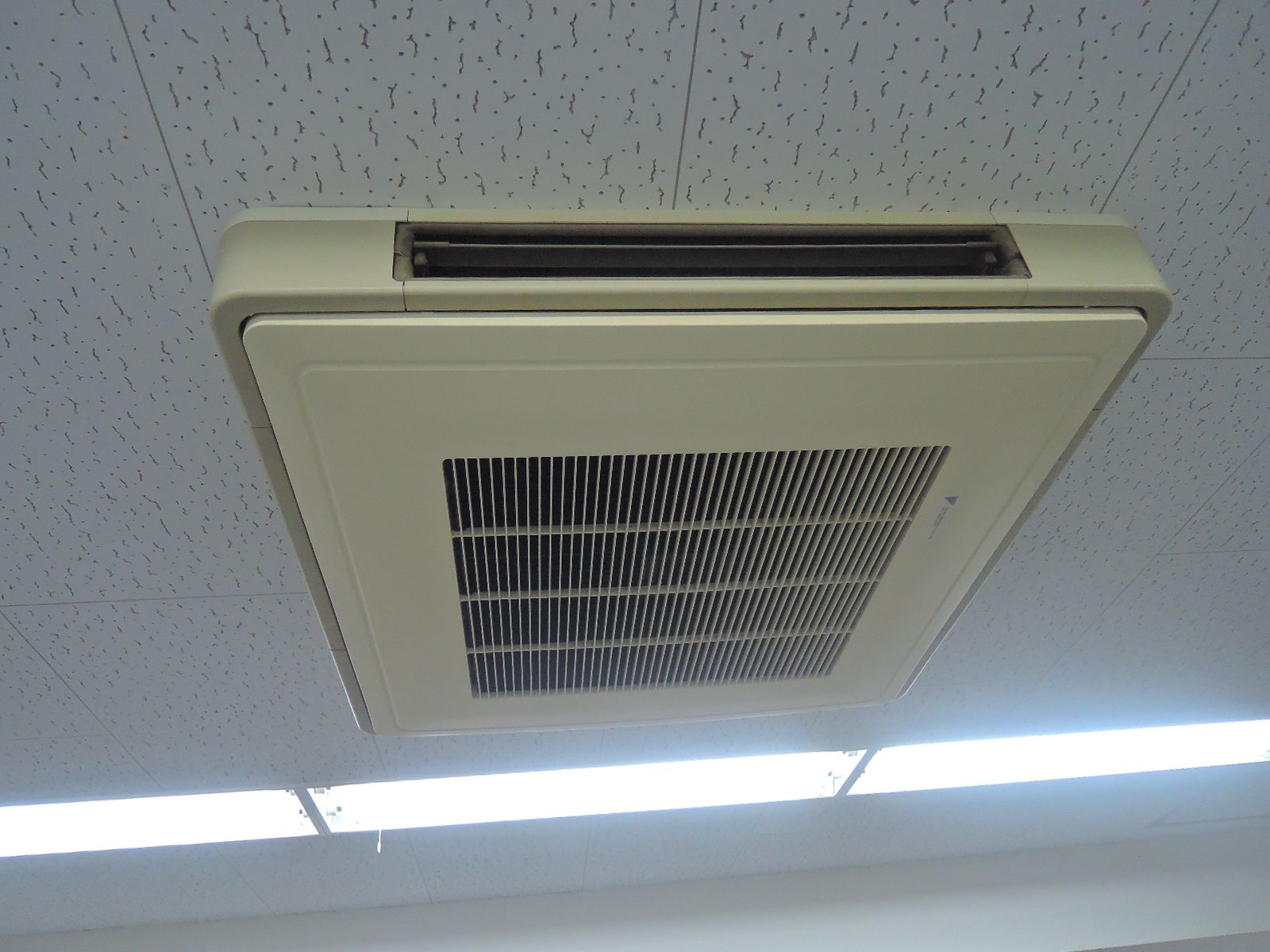 空調