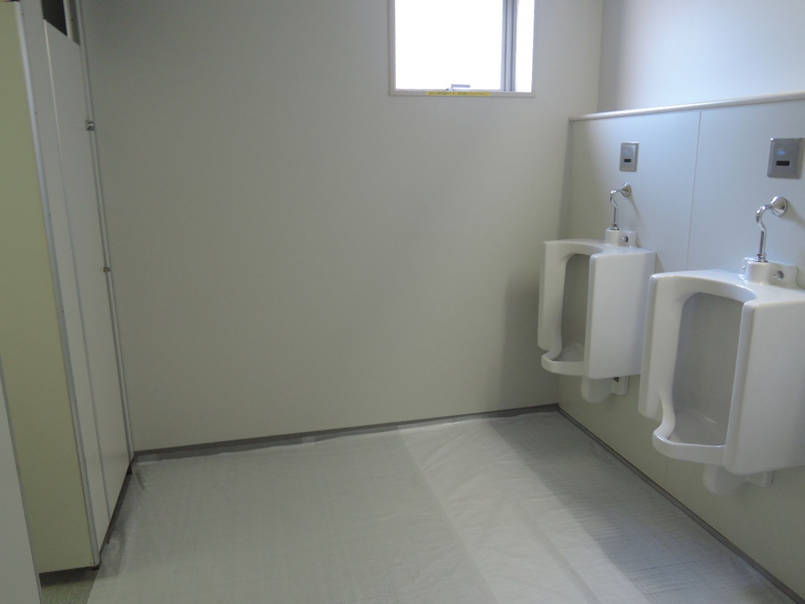 男性用トイレ
