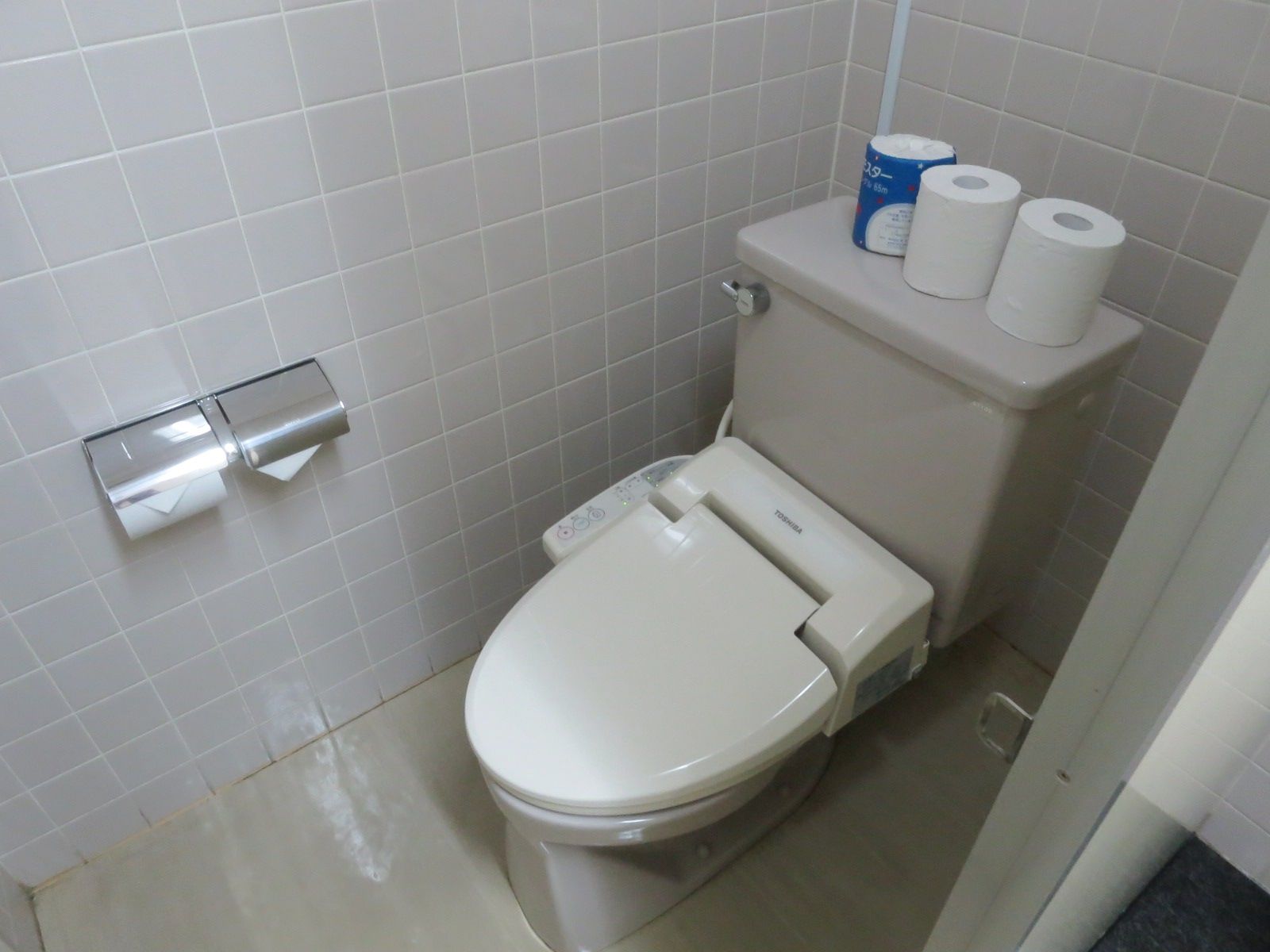 トイレ個室