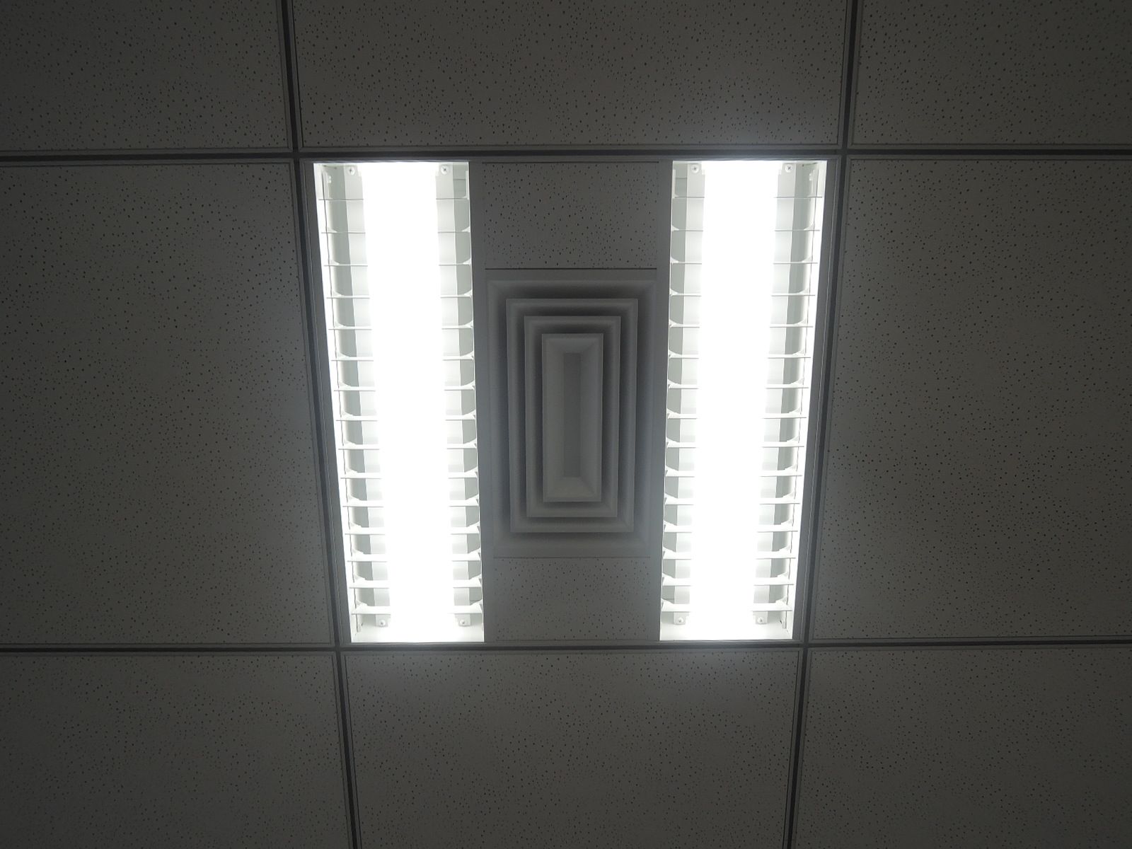 空調