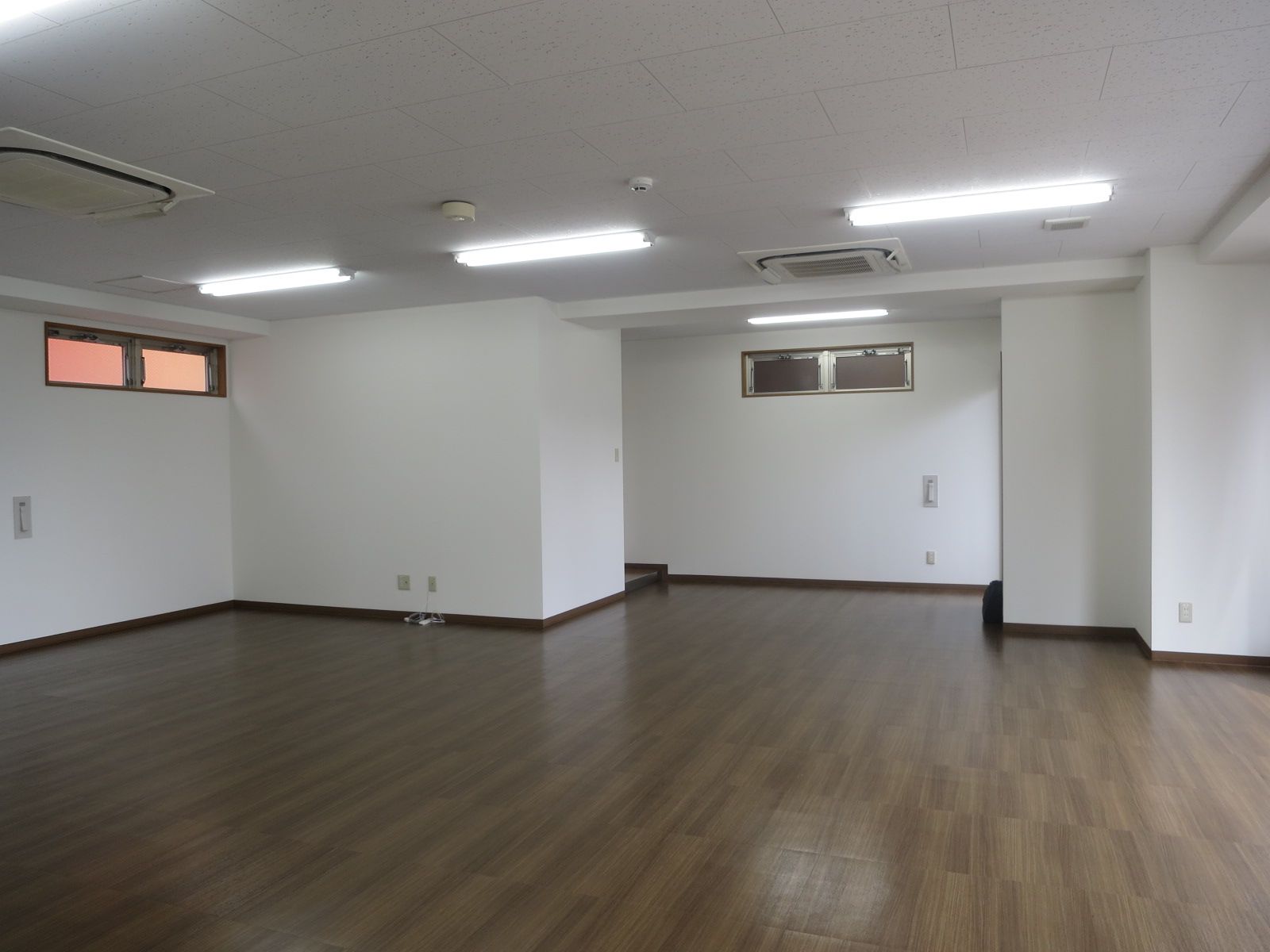 オフィス室内参考画像（4階）