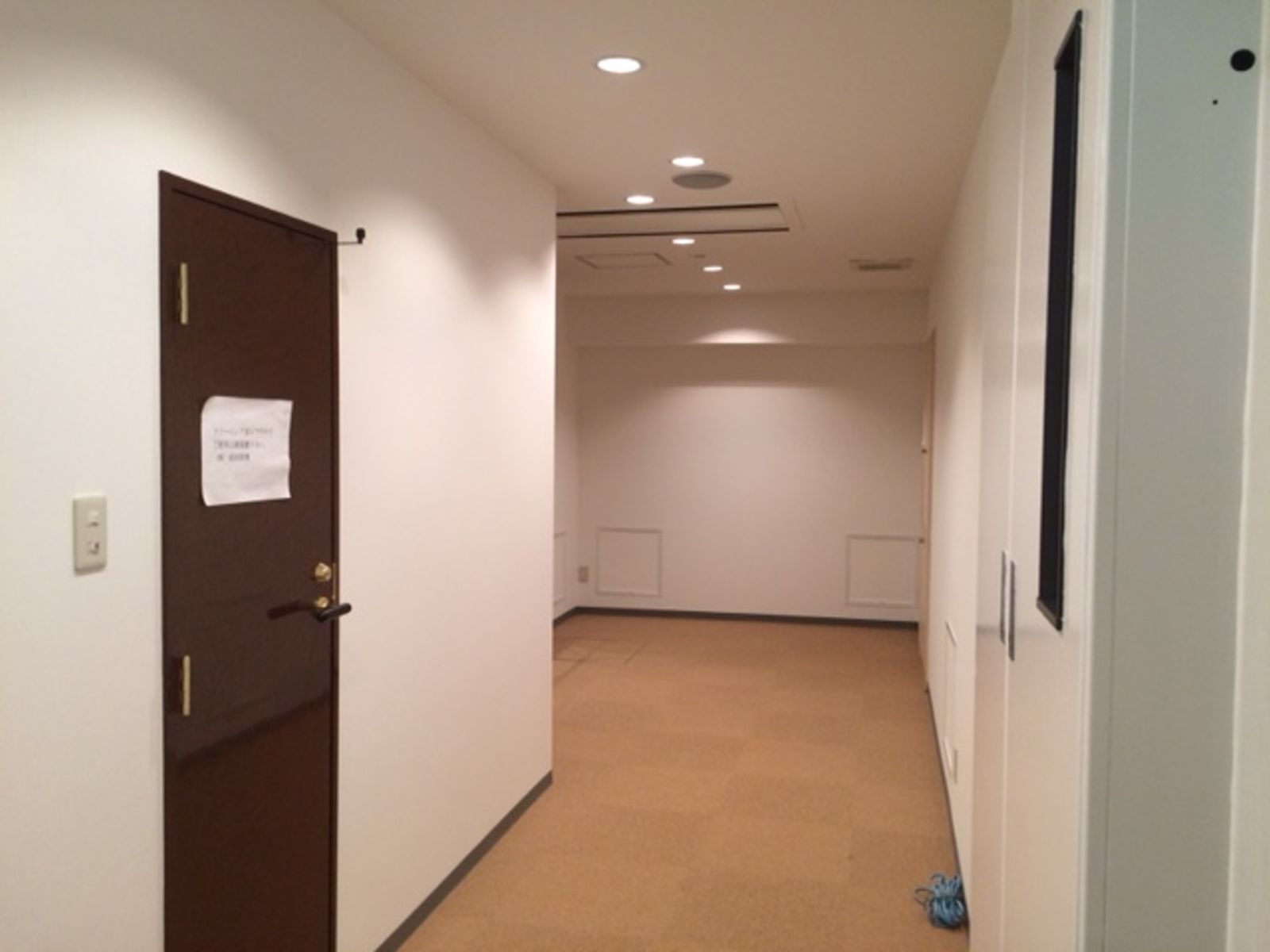 オフィス室内参考画像