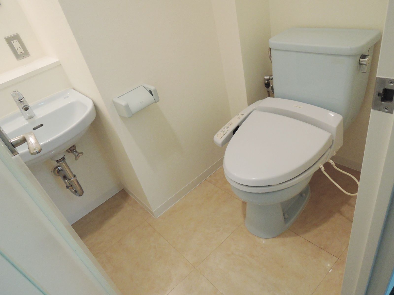 トイレ個室