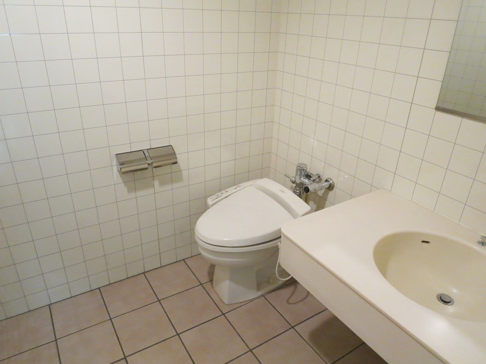 洗面台・トイレ個室