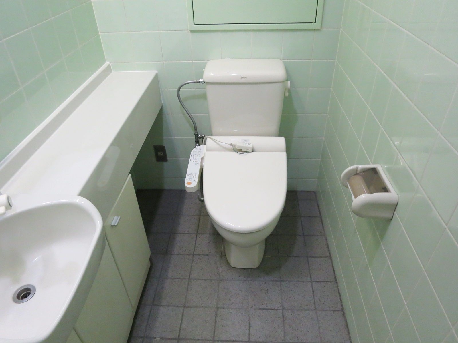 トイレ個室
