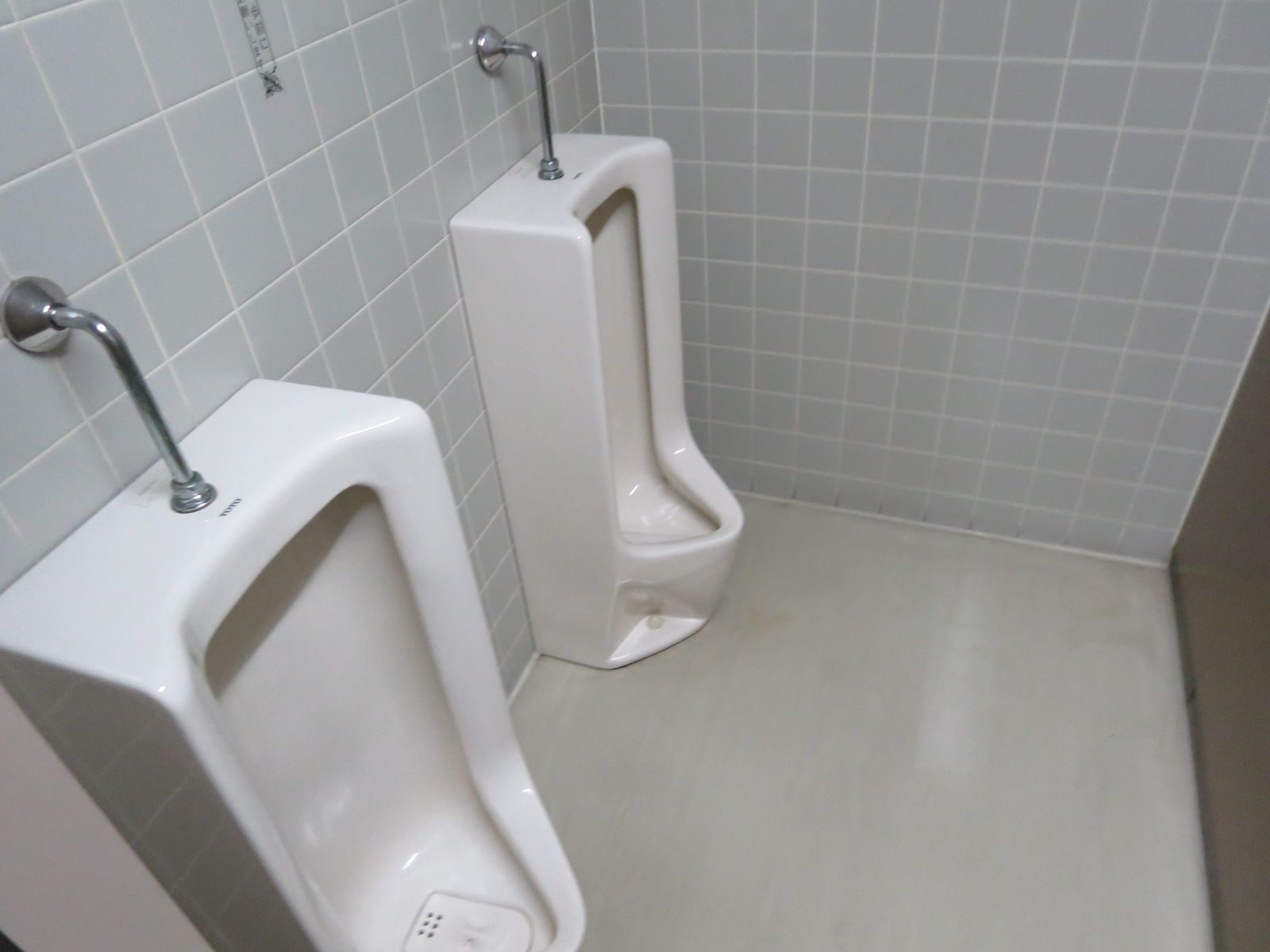 男性用トイレ