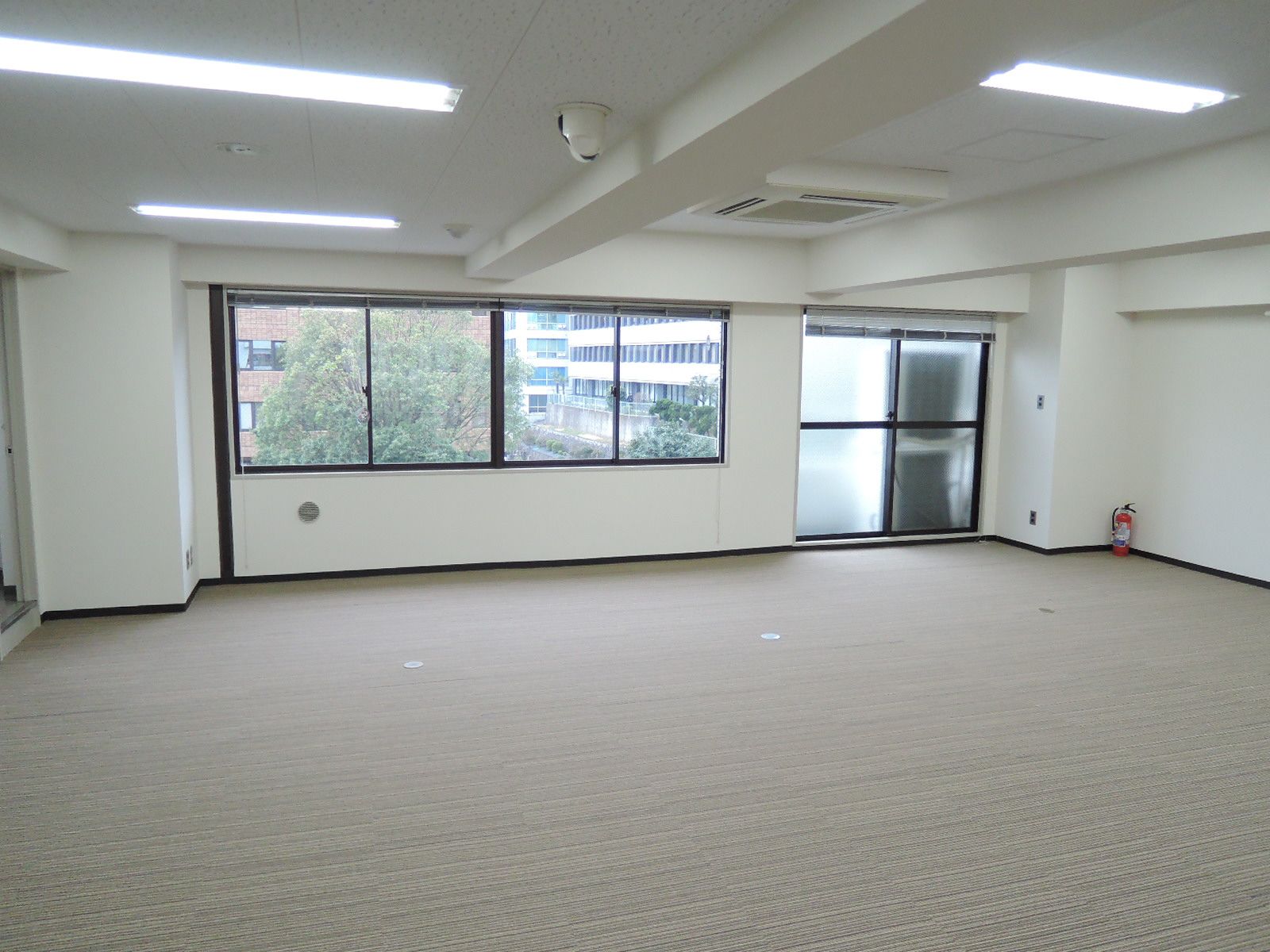 オフィス室内参考画像（5階）