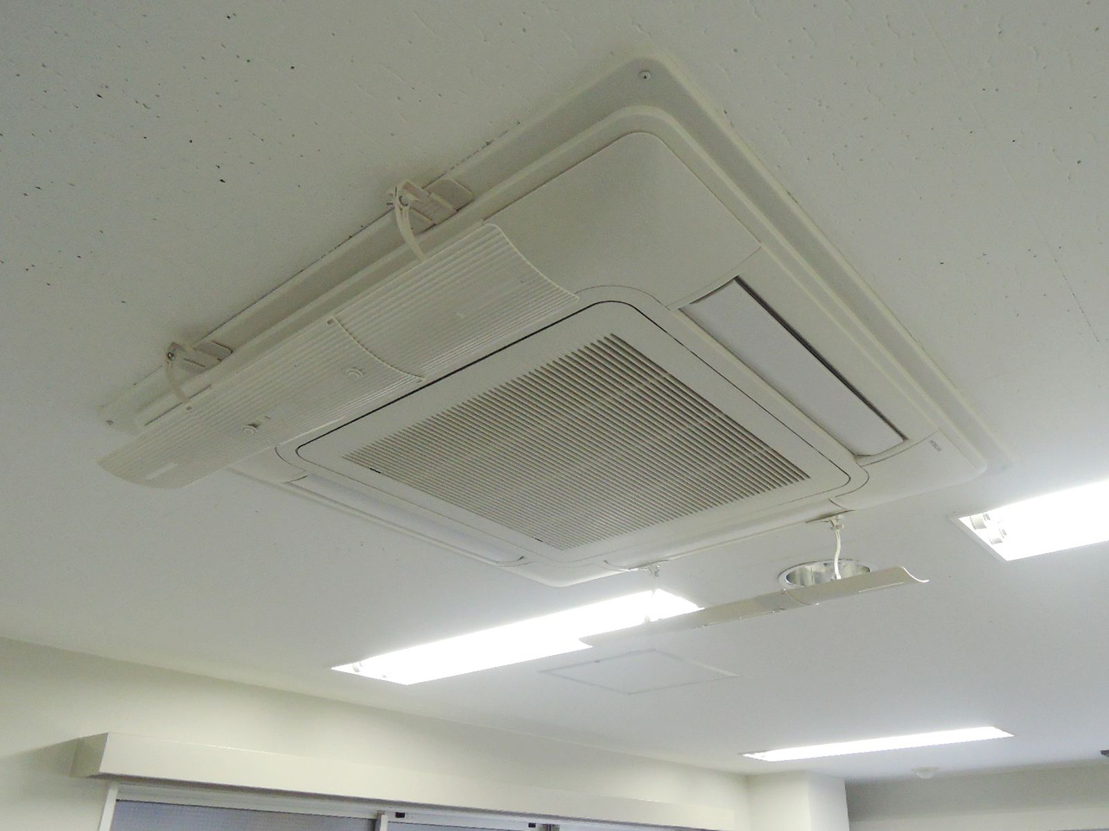 空調吹出口