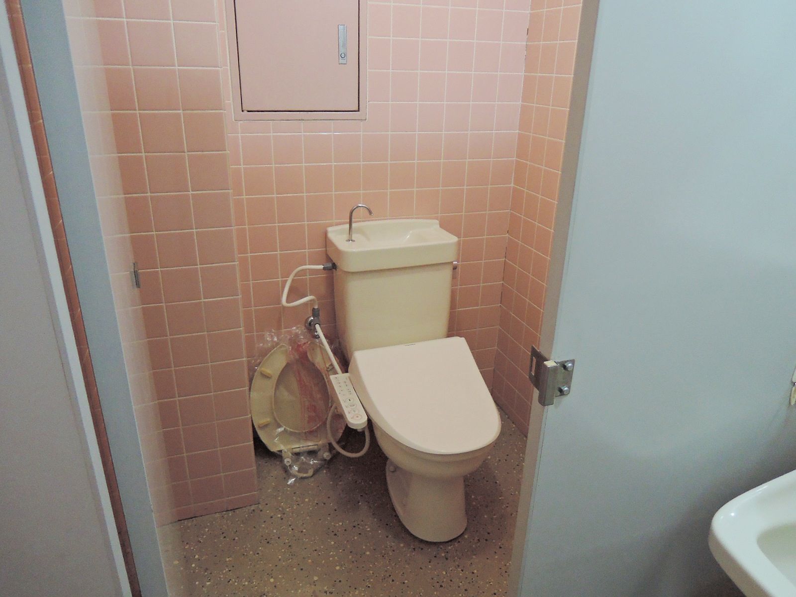 トイレ個室