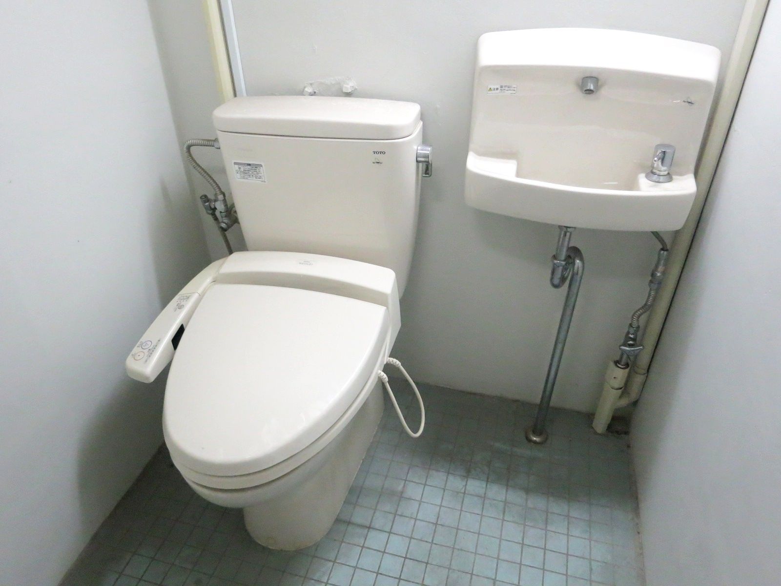 トイレ個室