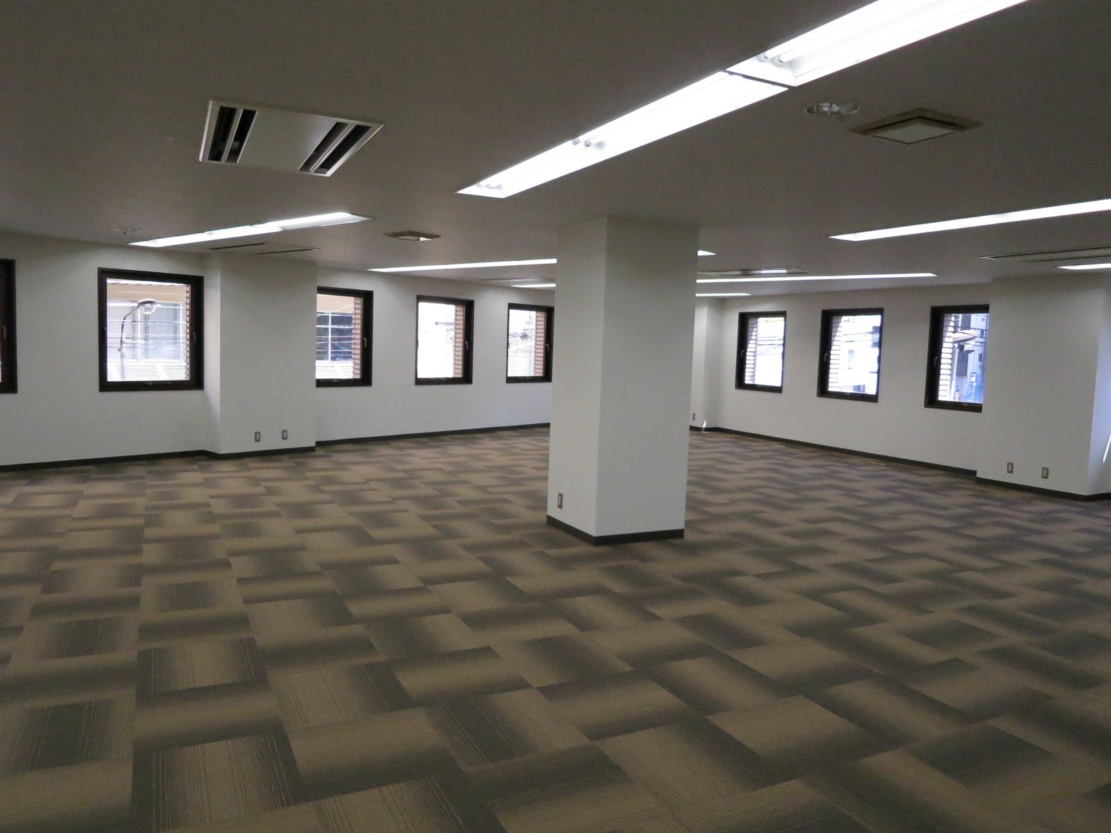 オフィス室内参考画像（2階）