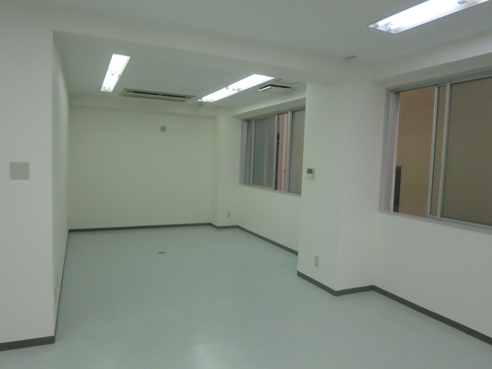 貸室隅の様子