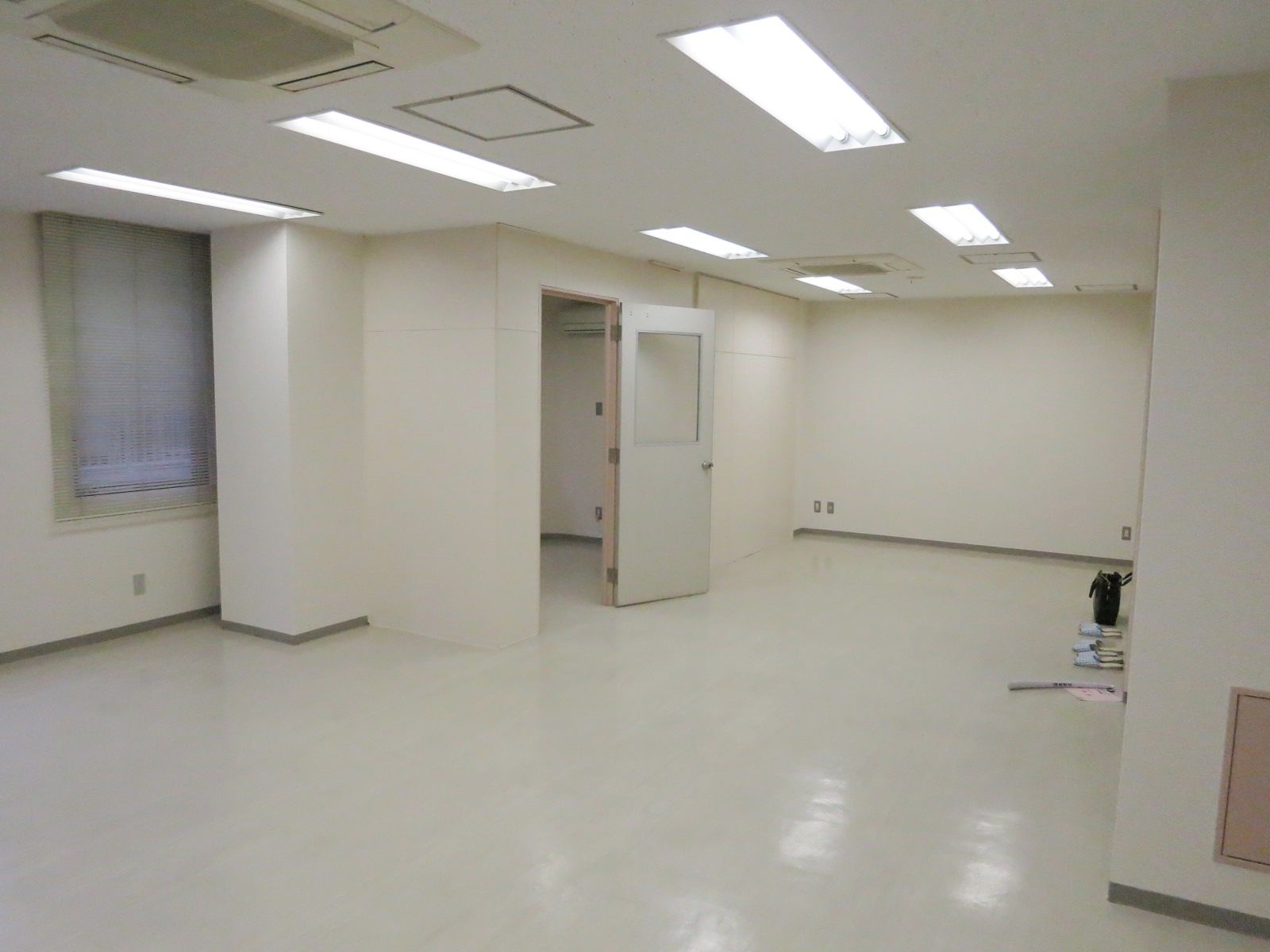 オフィス室内参考画像（3階）