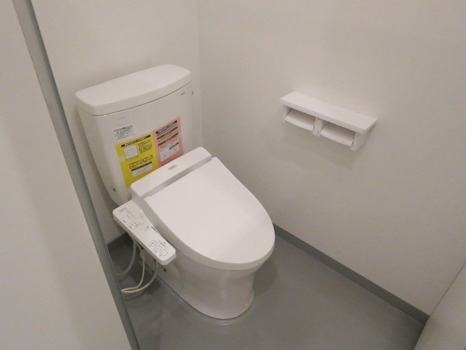 トイレ個室