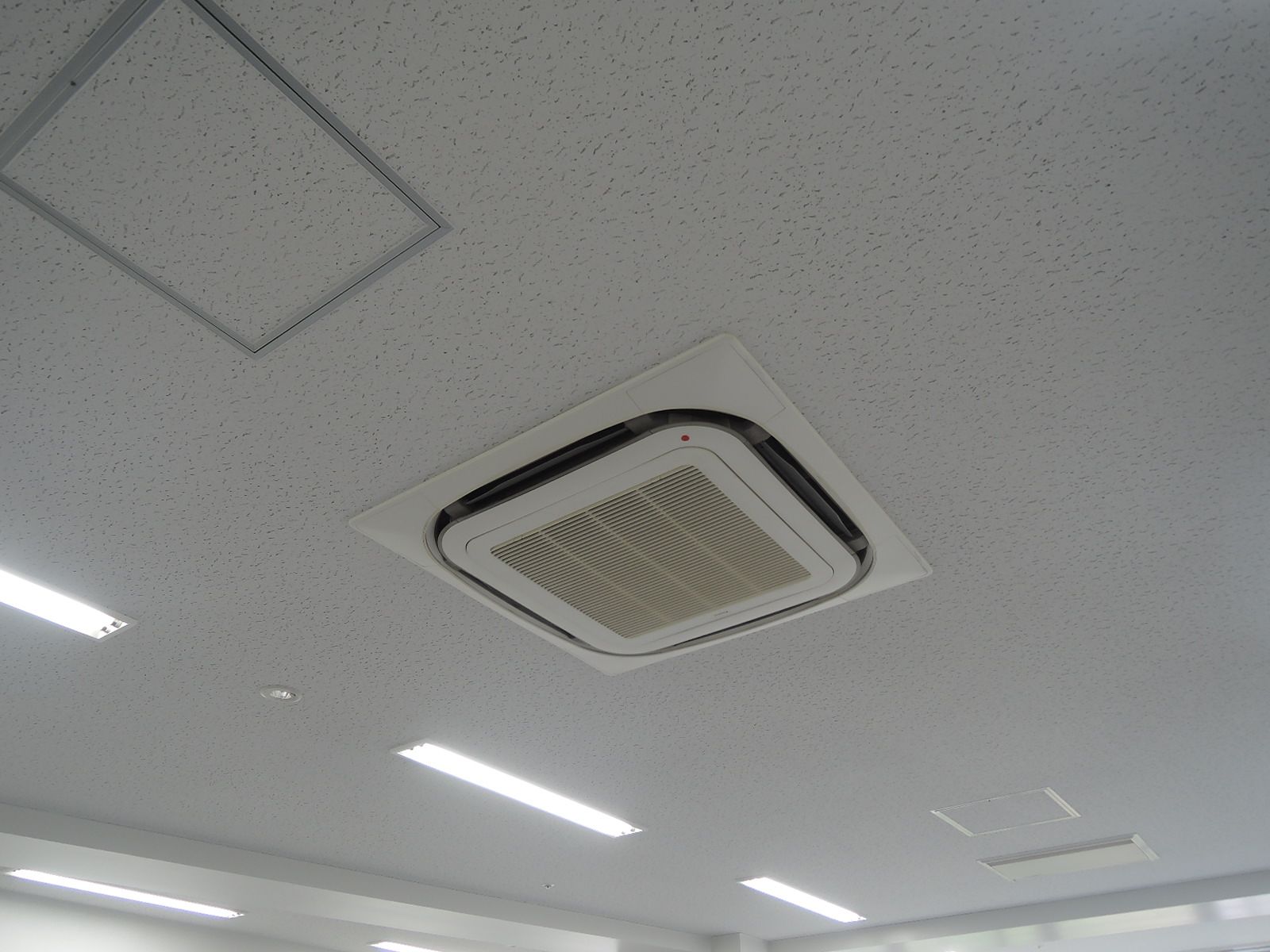 空調