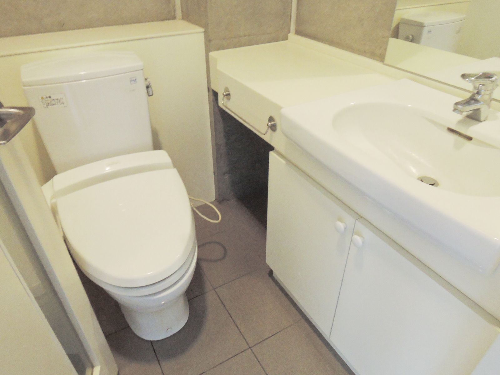 トイレ個室