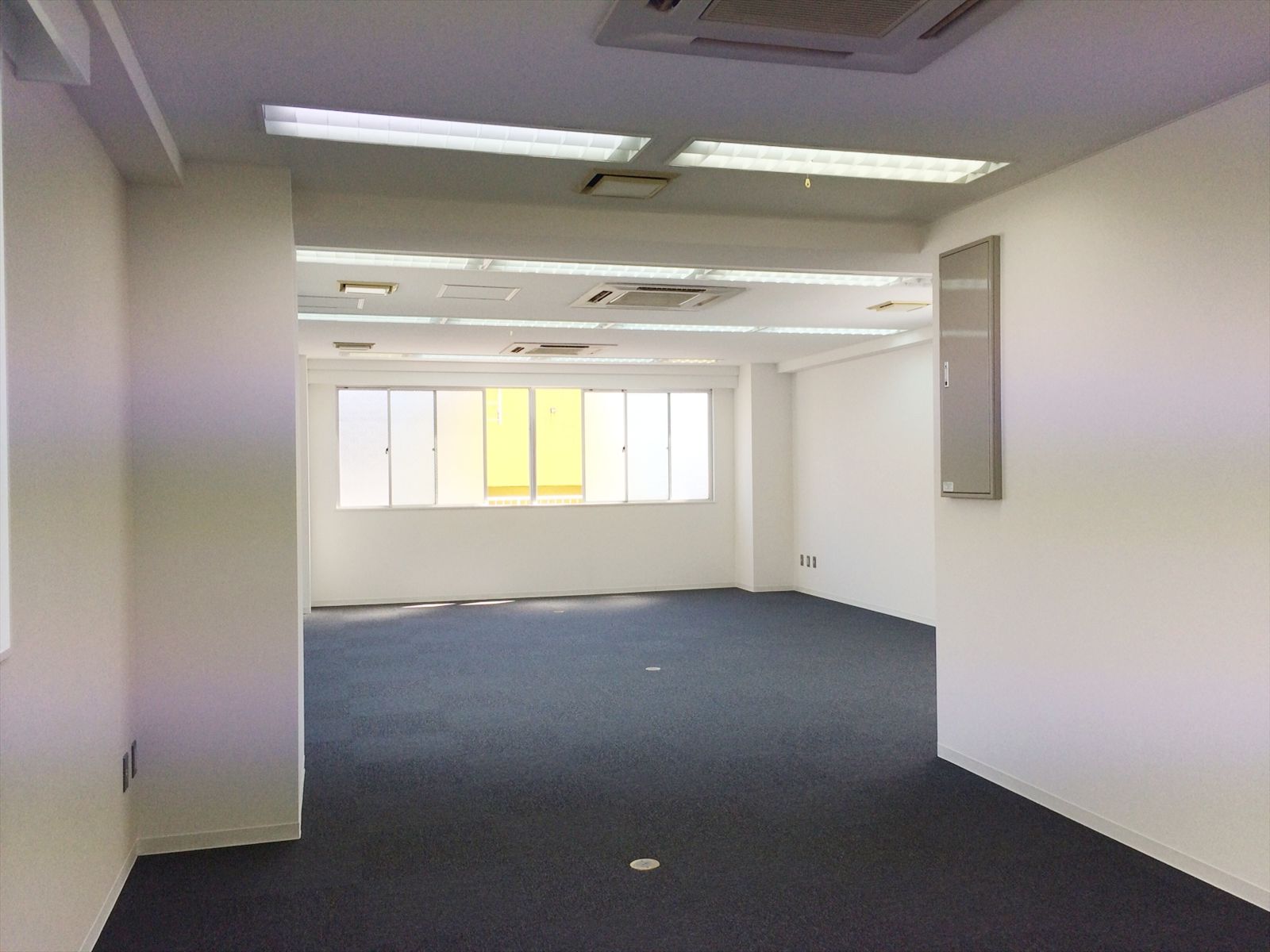 オフィス室内参考画像（6階・約24坪）