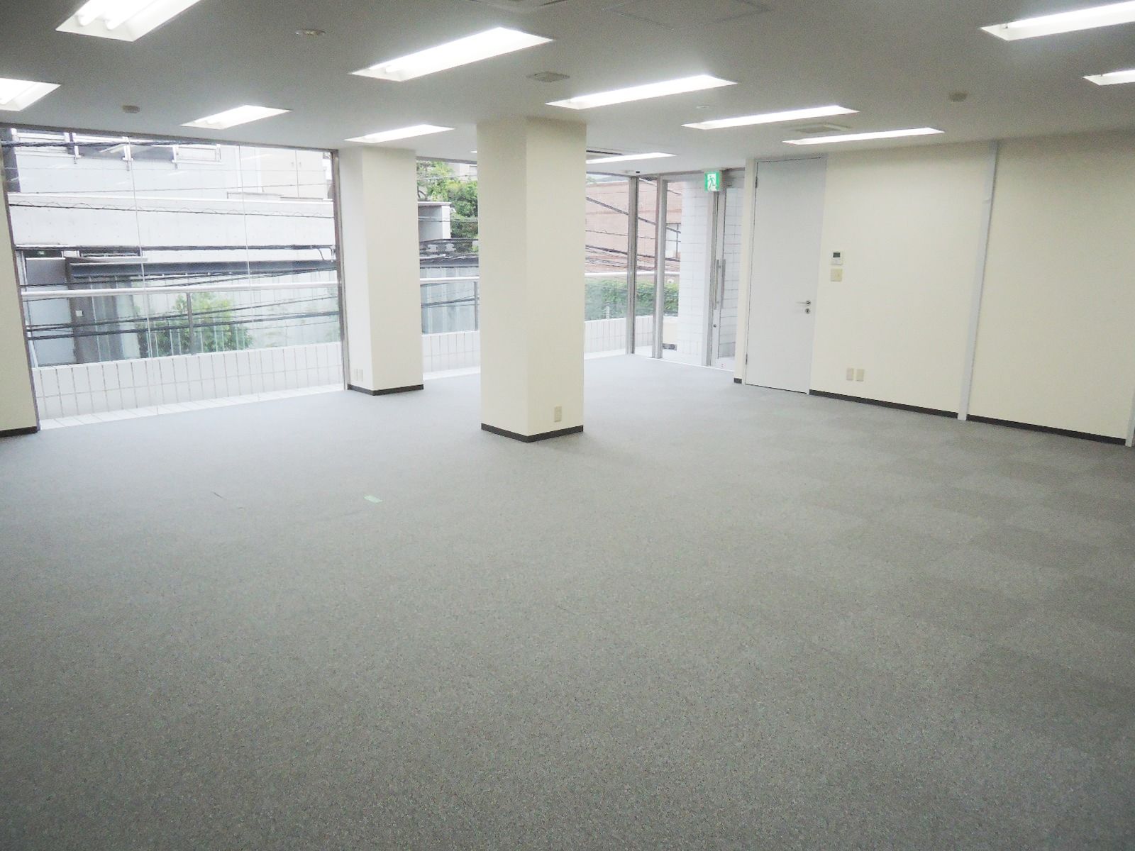 オフィス室内参考画像（3階）