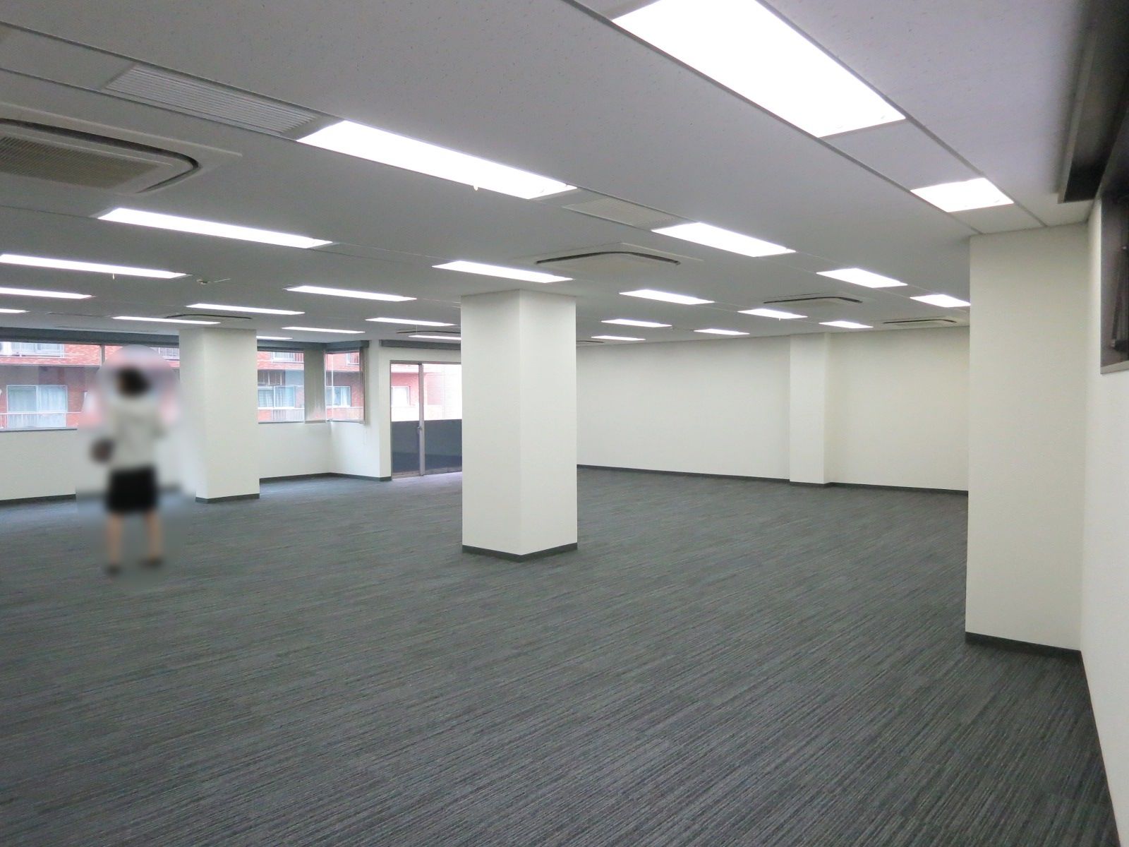 別角度の様子