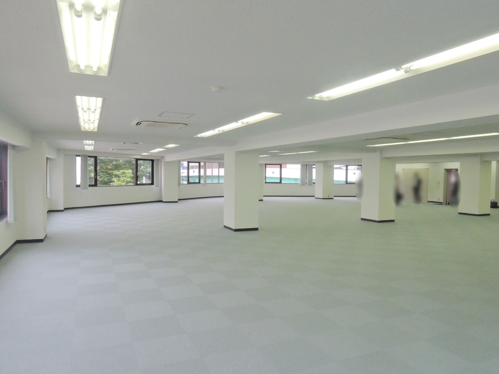 一部柱あり