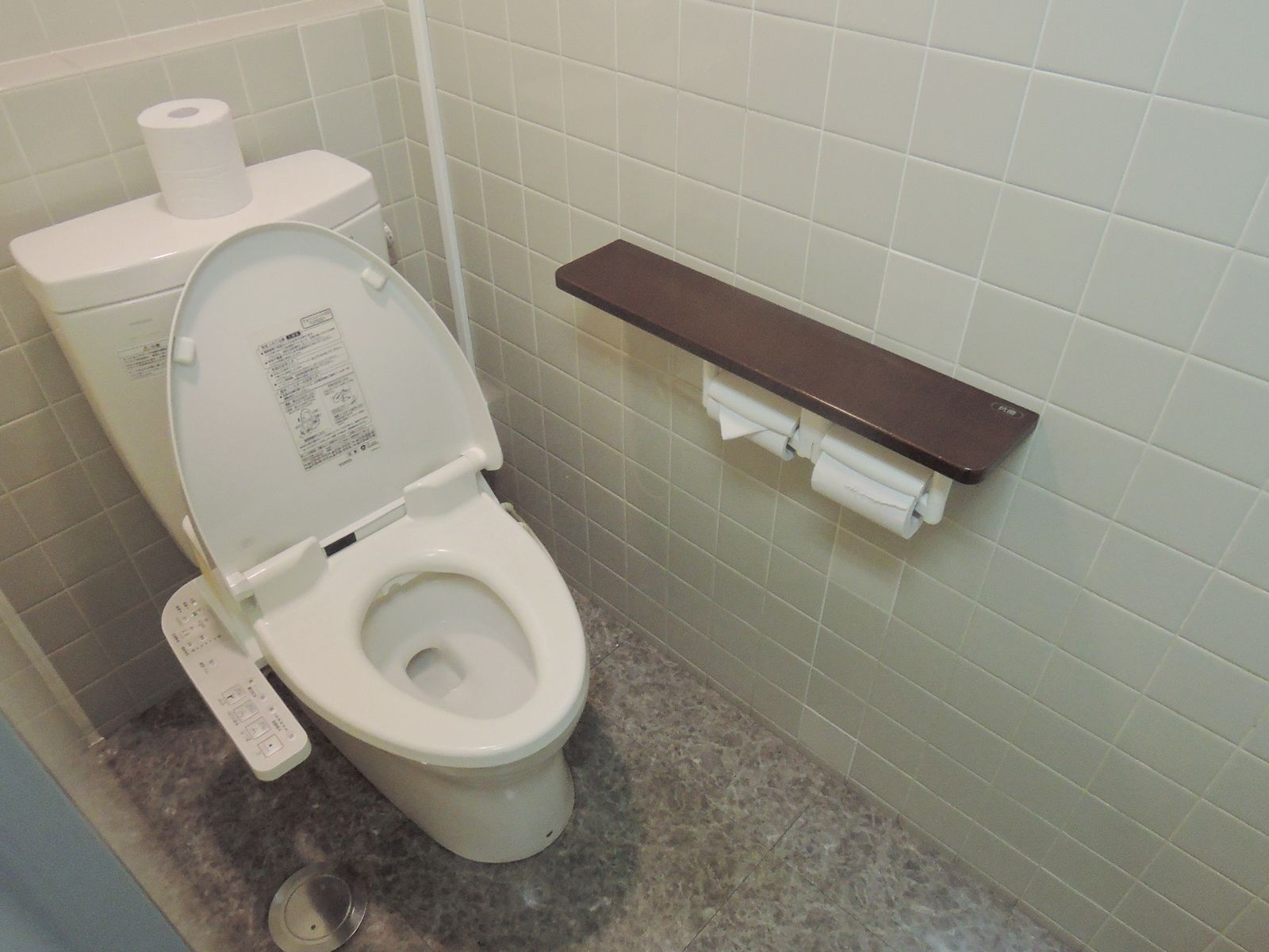 トイレ個室