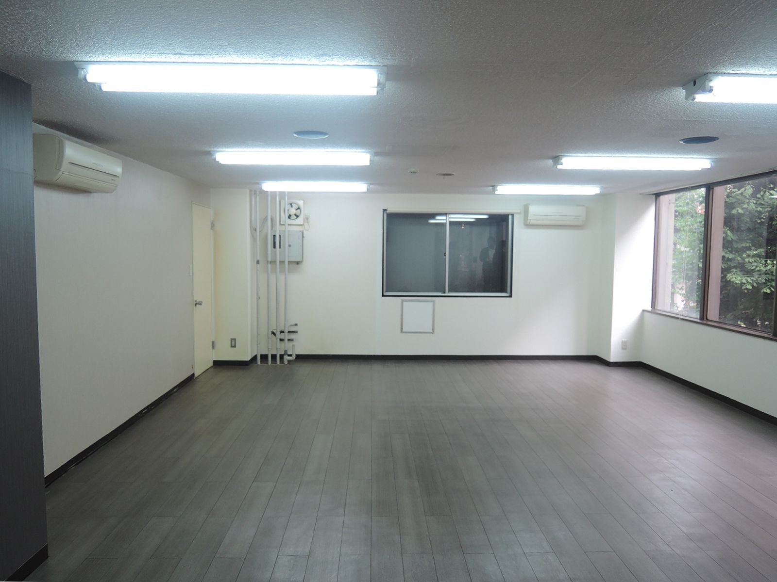 オフィス室内参考画像（3階）