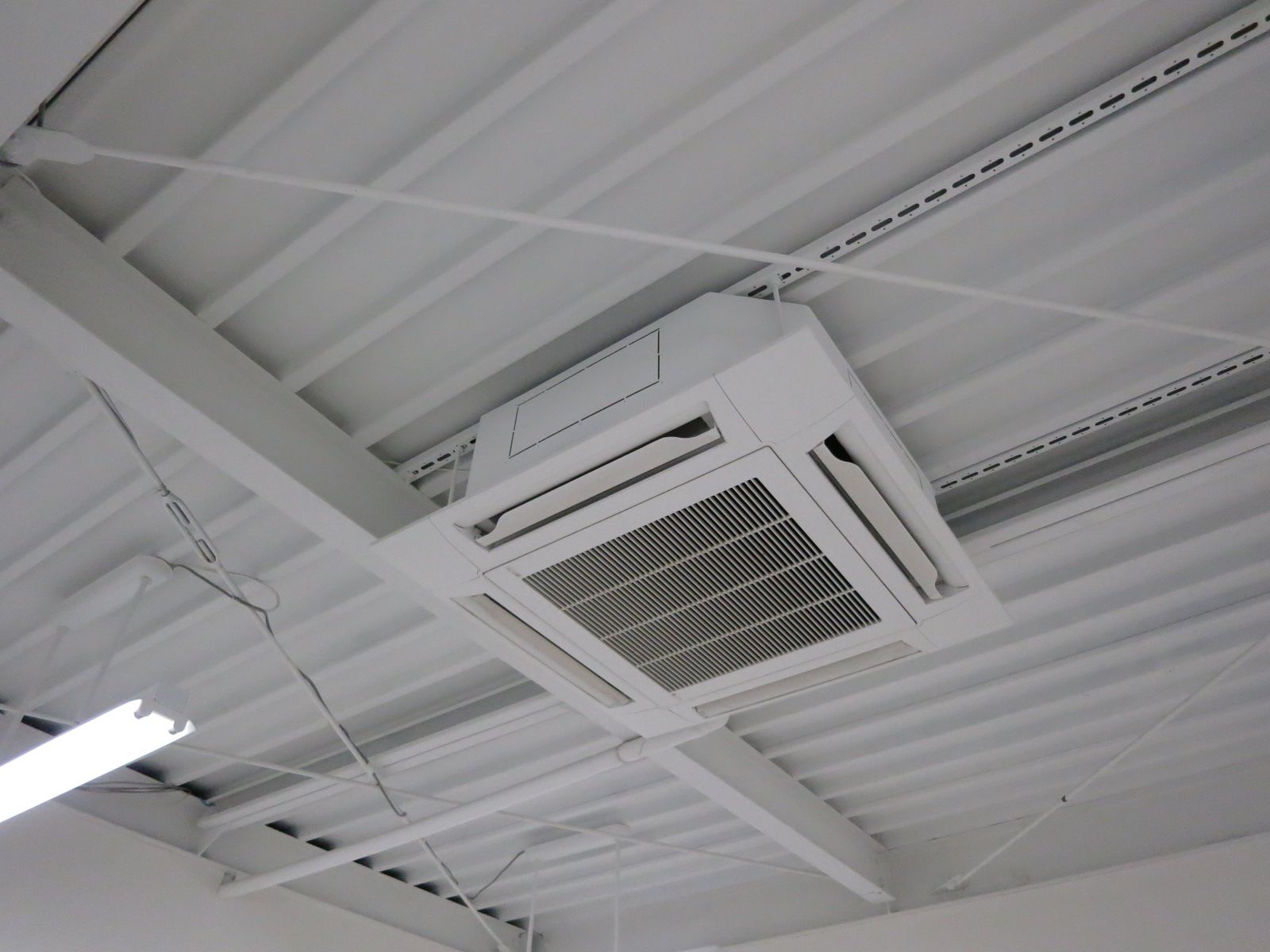 空調機器