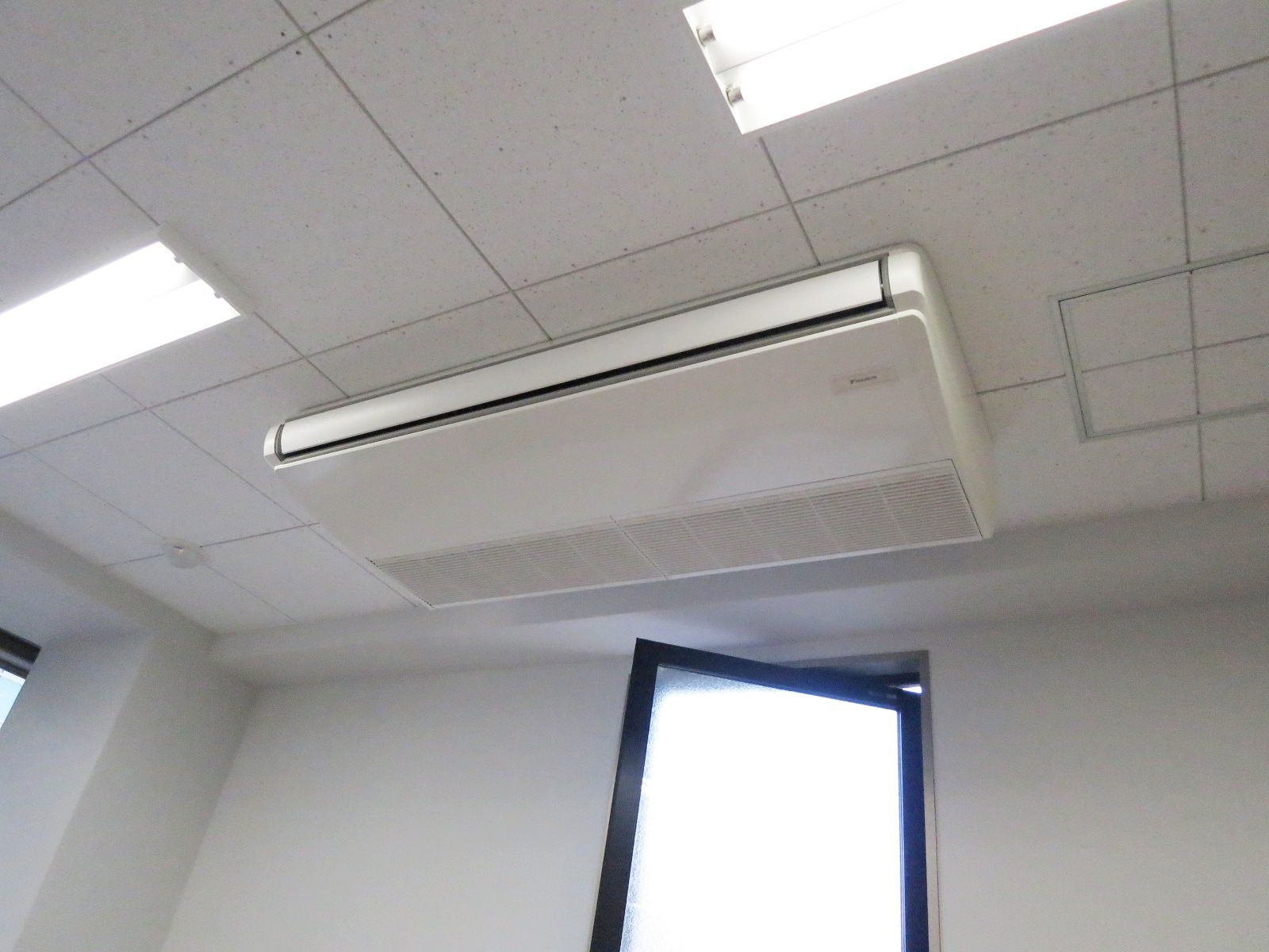 空調機器