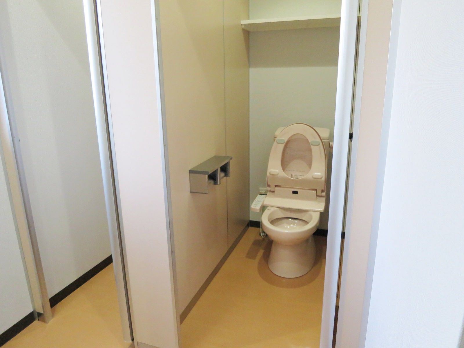 トイレ個室