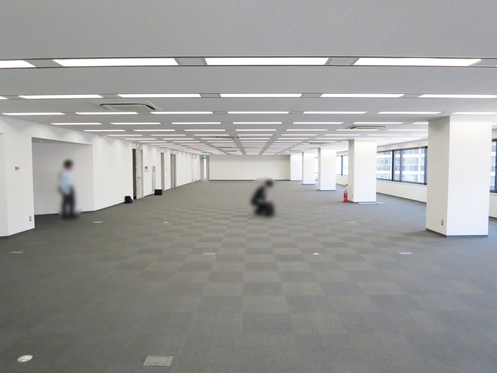 オフィス室内参考画像