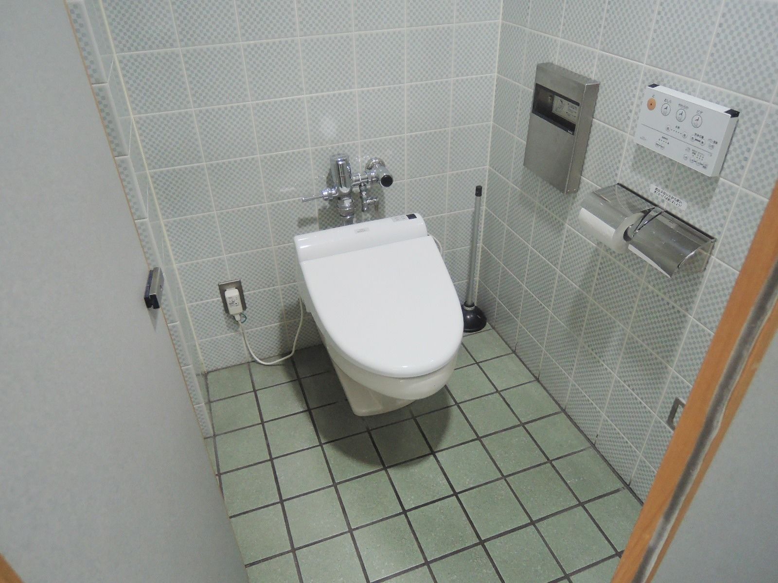 トイレ個室