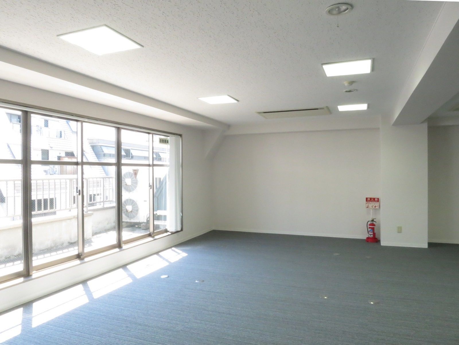 オフィス室内参考画像（7階）