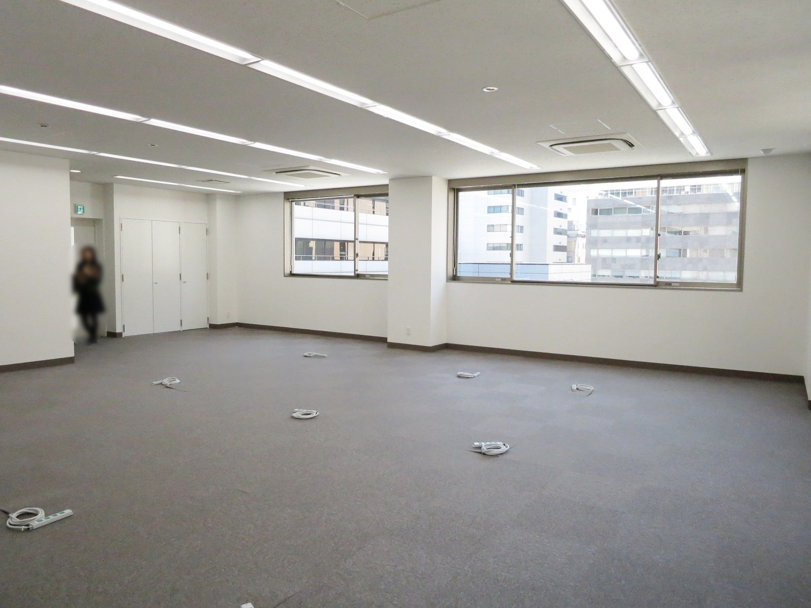 貸室奥から見た様子