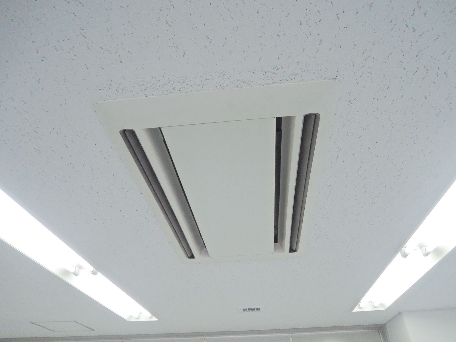 空調