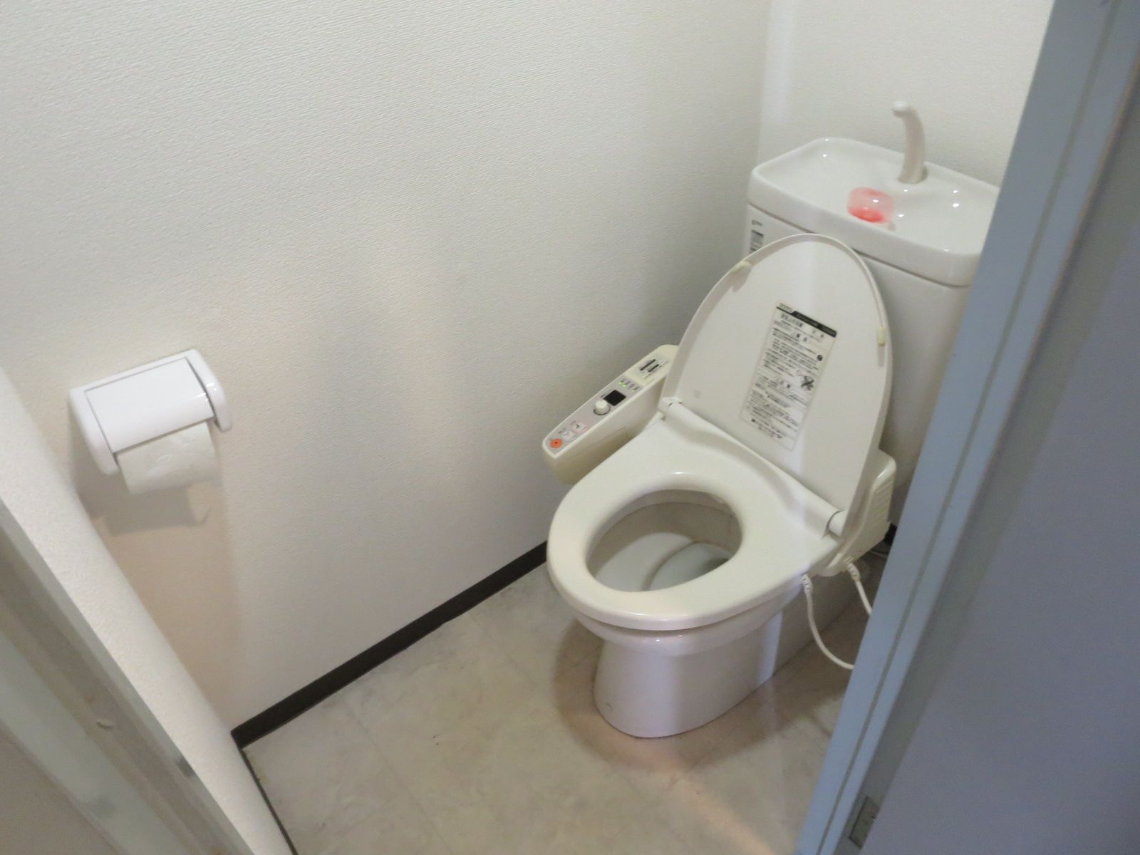 トイレ個室