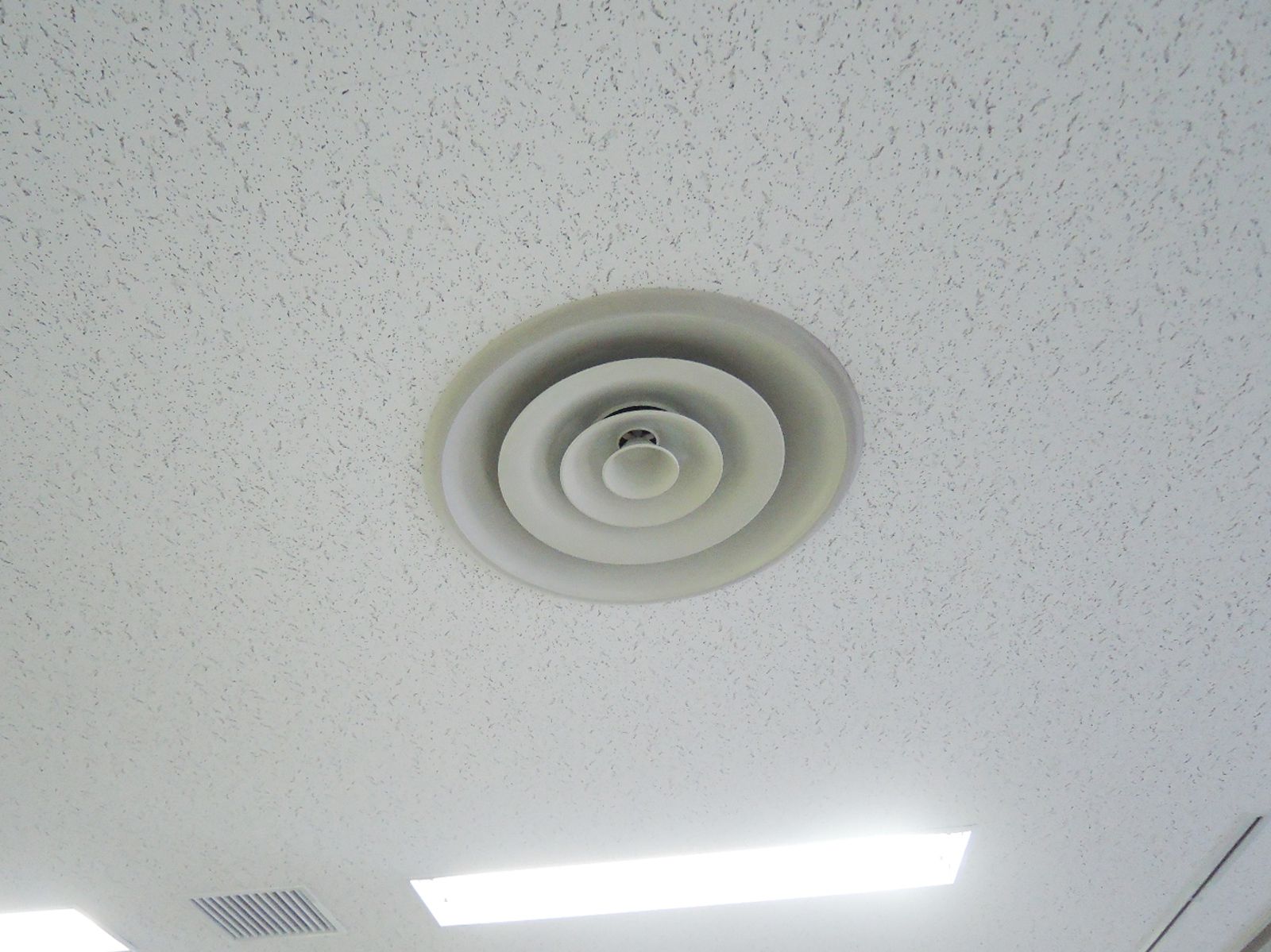 空調機器